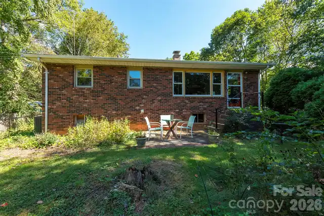Listing Photo 32