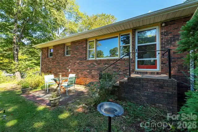 Listing Photo 34