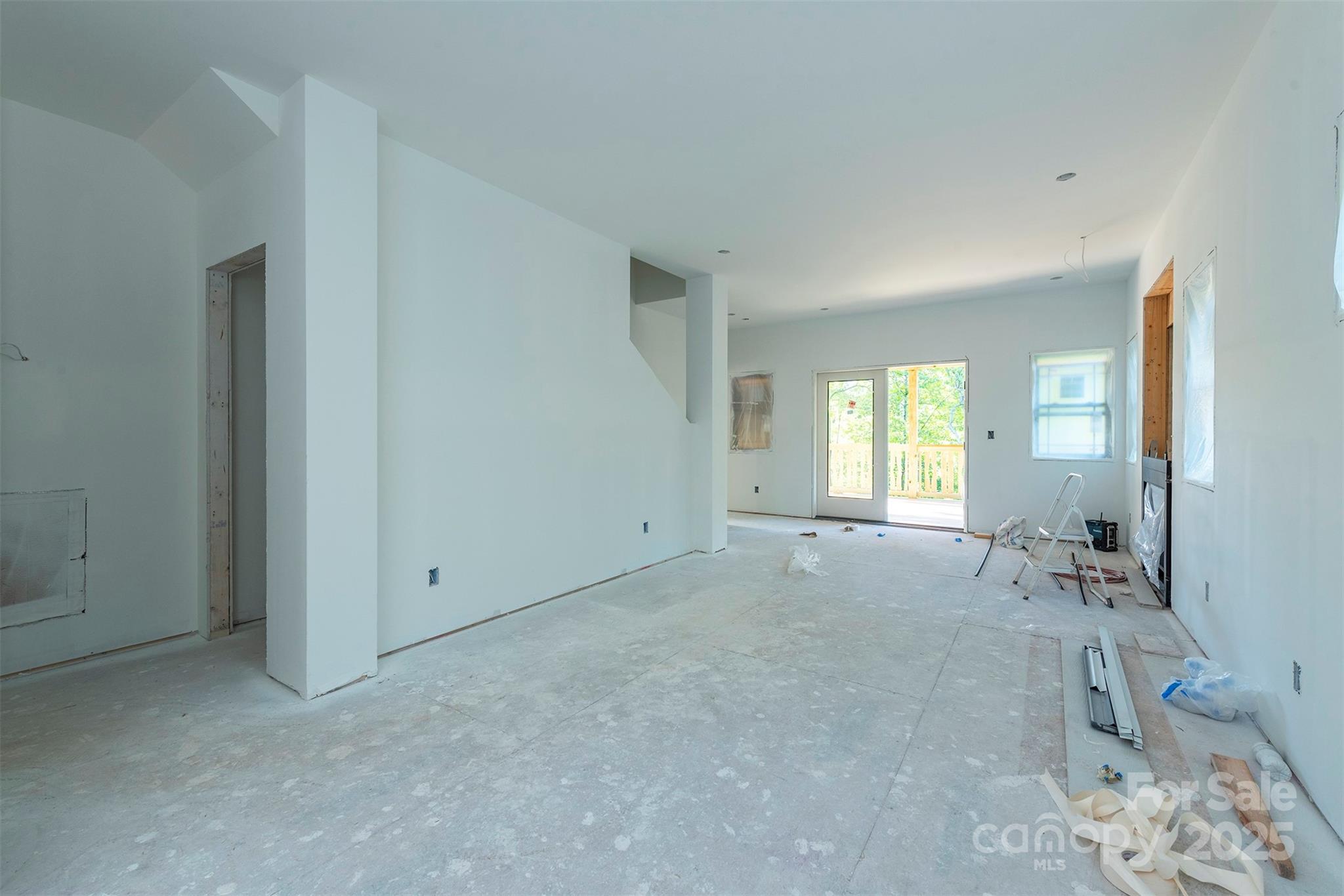 Listing Photo 5