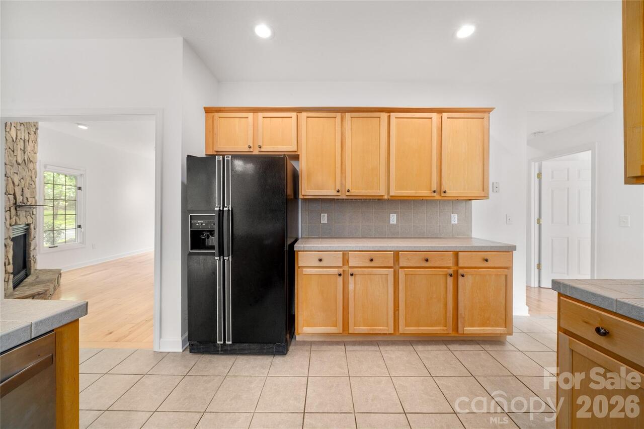 Listing Photo 22
