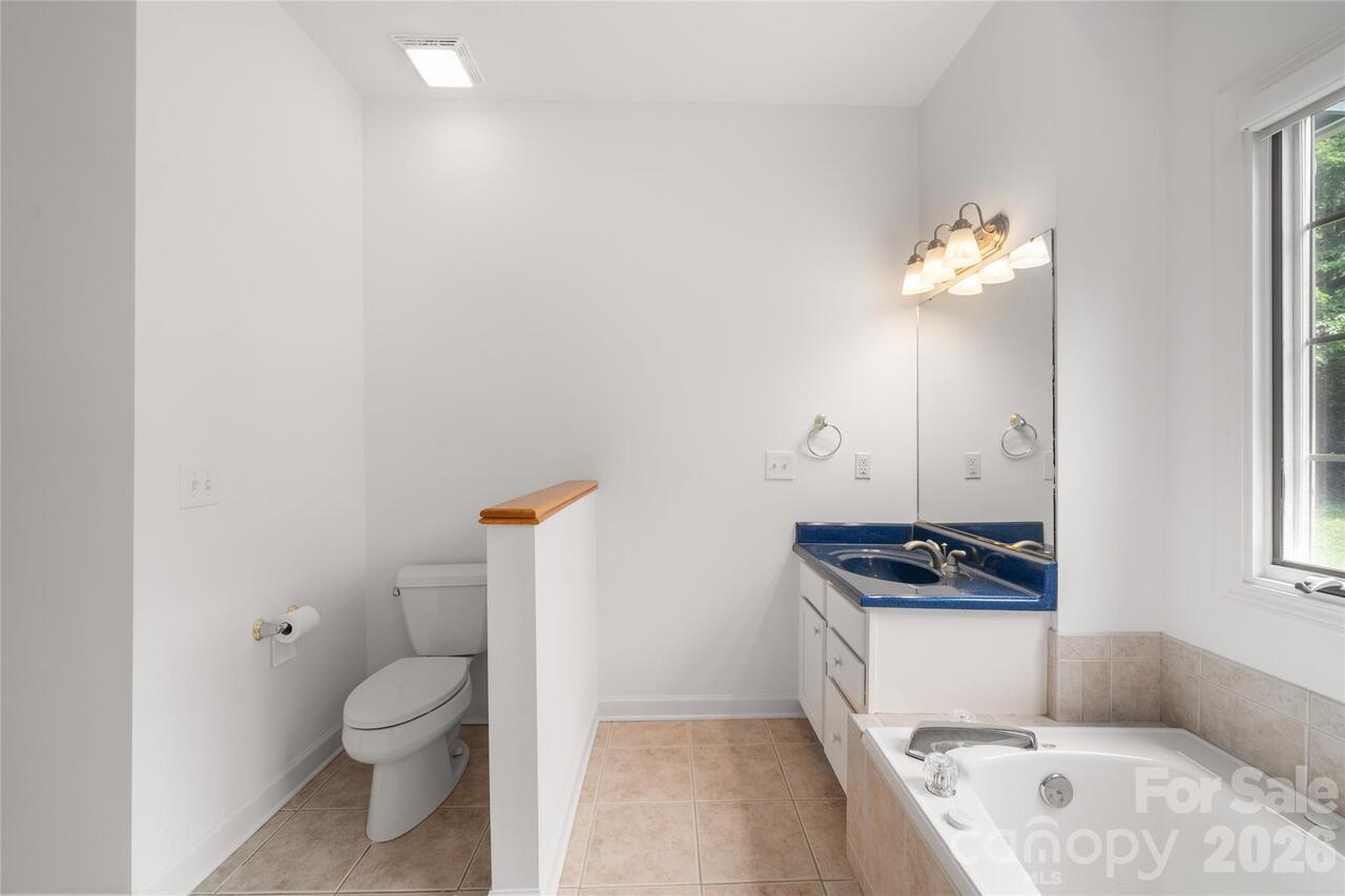 Listing Photo 29
