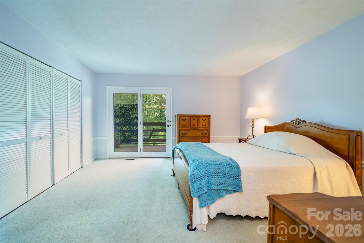 Listing Photo 14