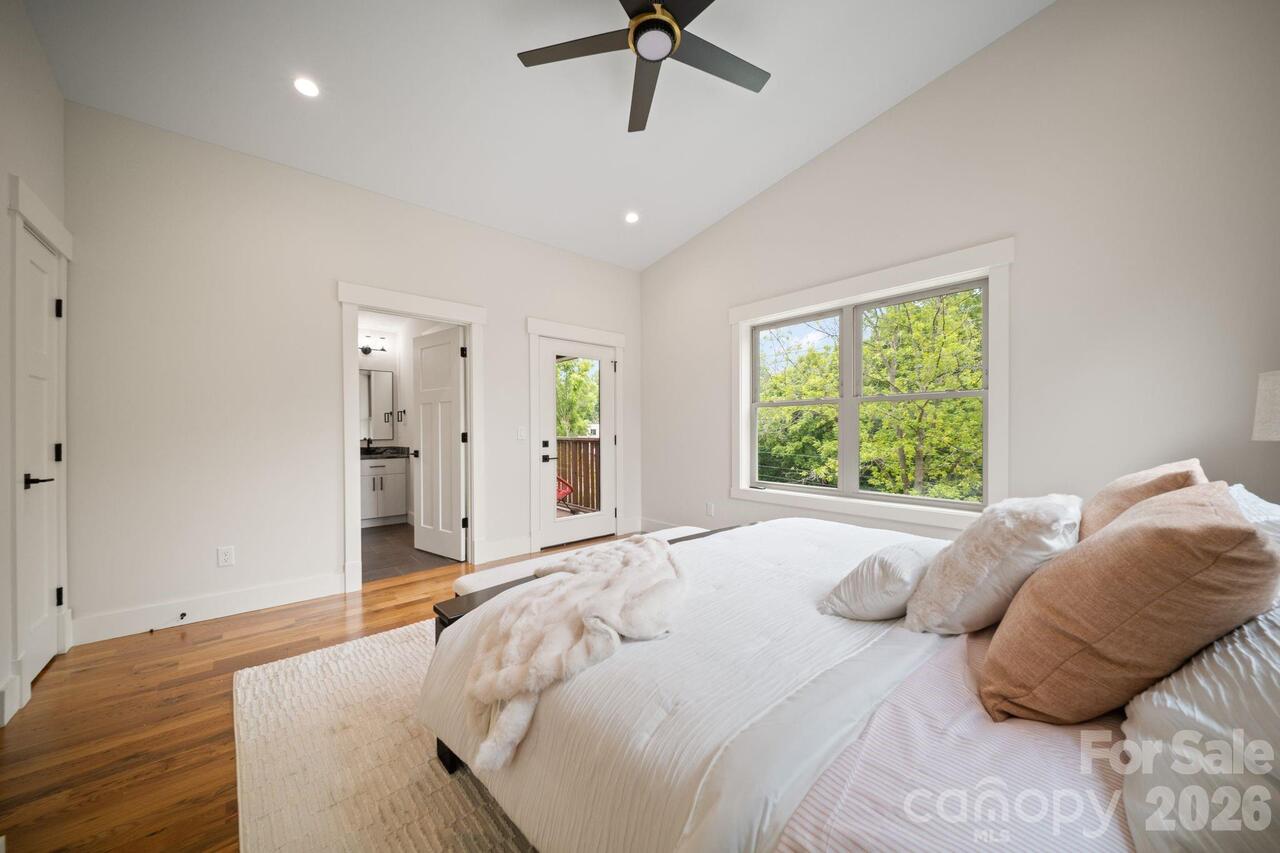 Listing Photo 23