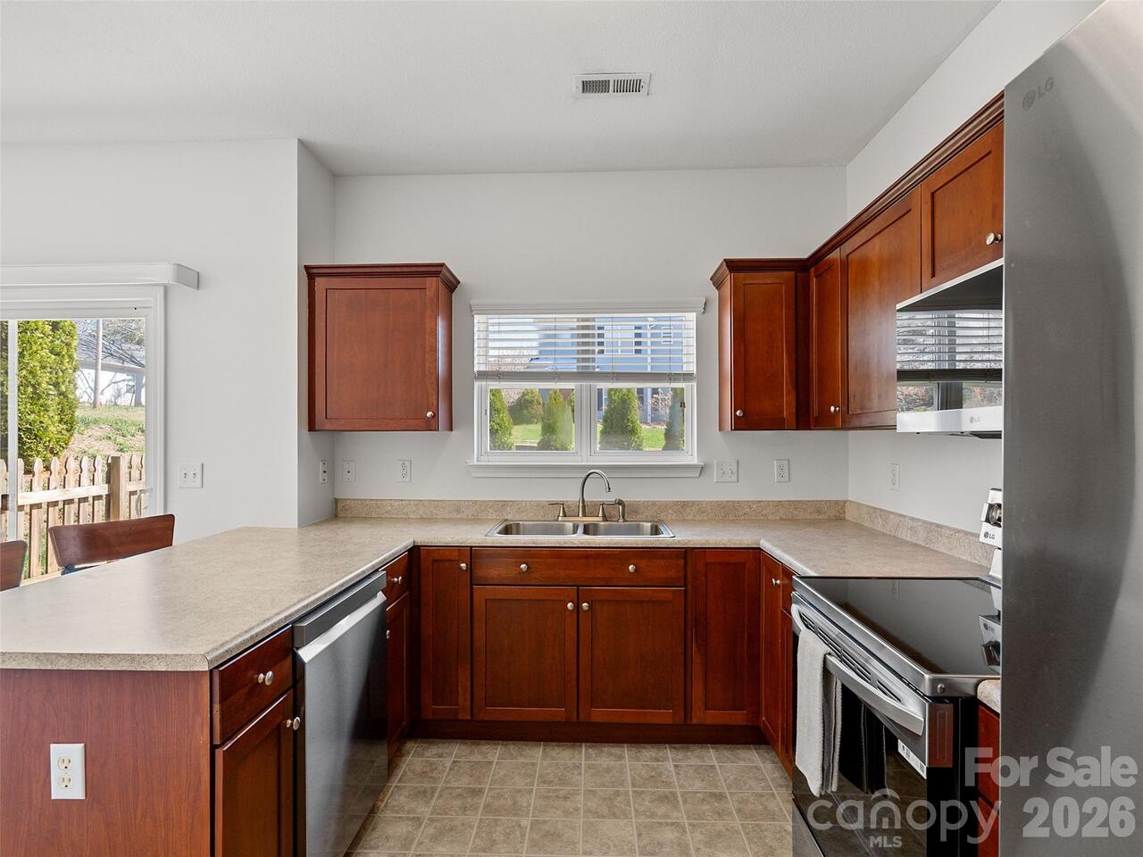 Listing Photo 13