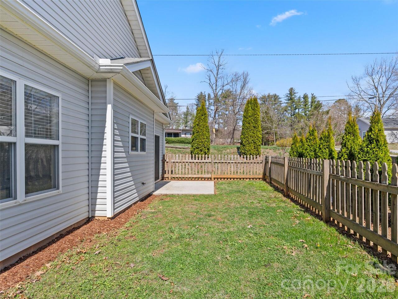 Listing Photo 32