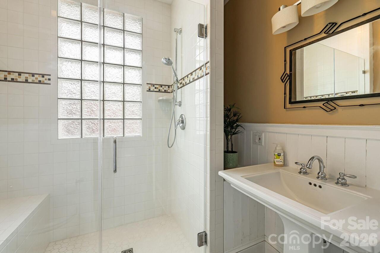 Listing Photo 26