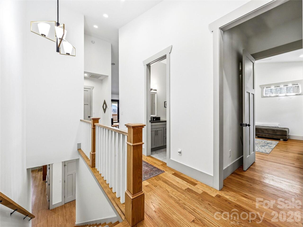 Listing Photo 7