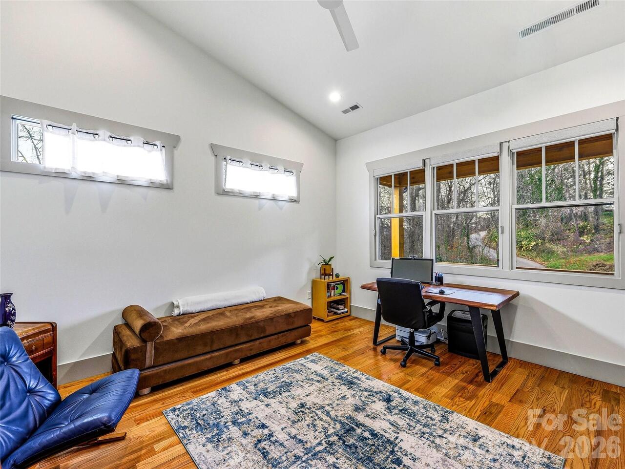 Listing Photo 28