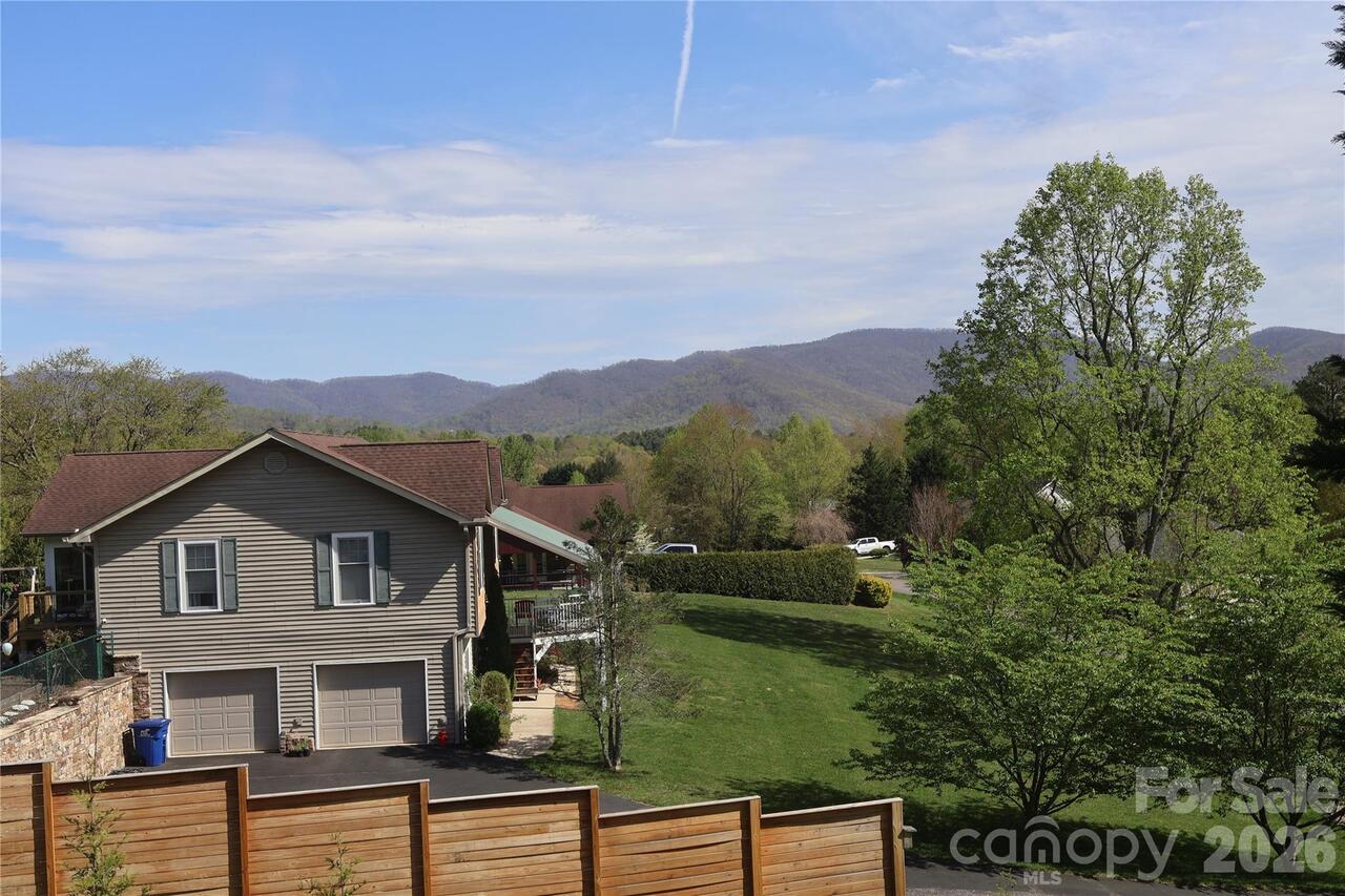 Listing Photo 43