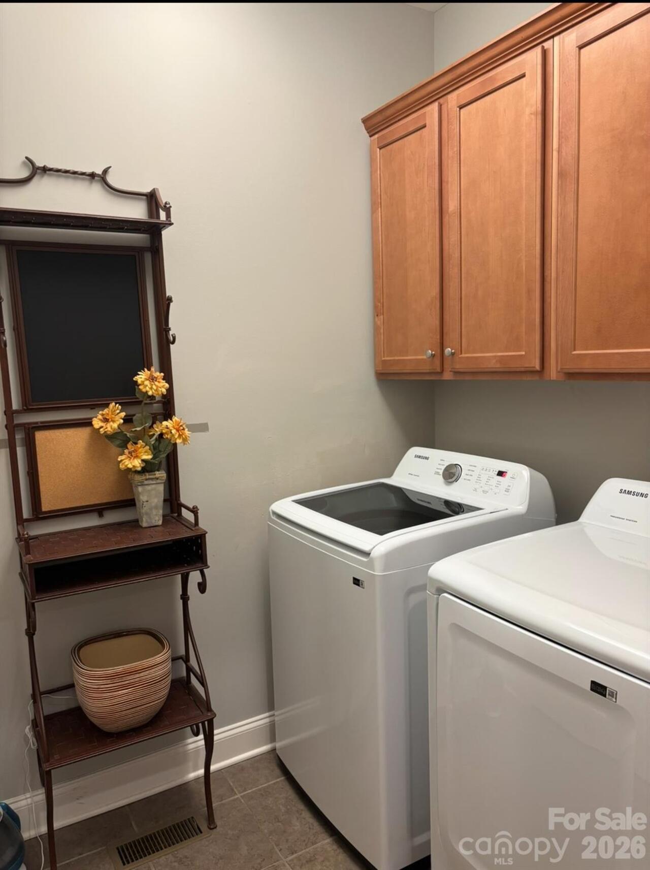 Listing Photo 9