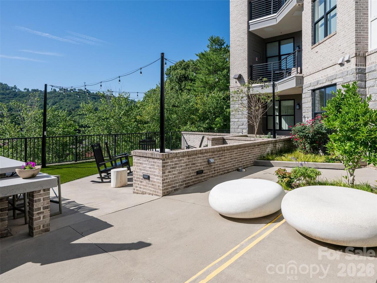 Listing Photo 32