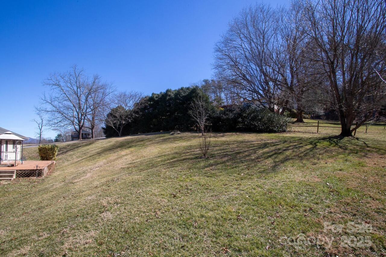 Listing Photo 7