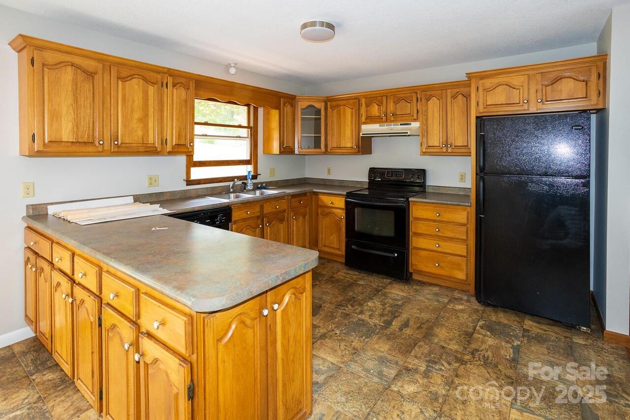 Listing Photo 13