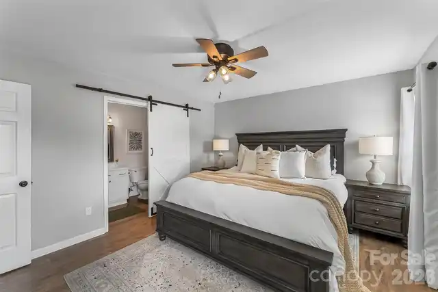 Listing Photo 17