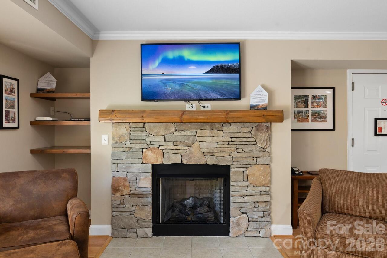 Listing Photo 9