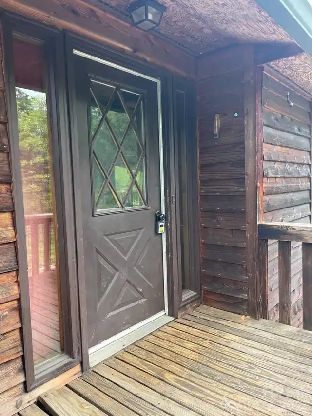 Listing Photo 16