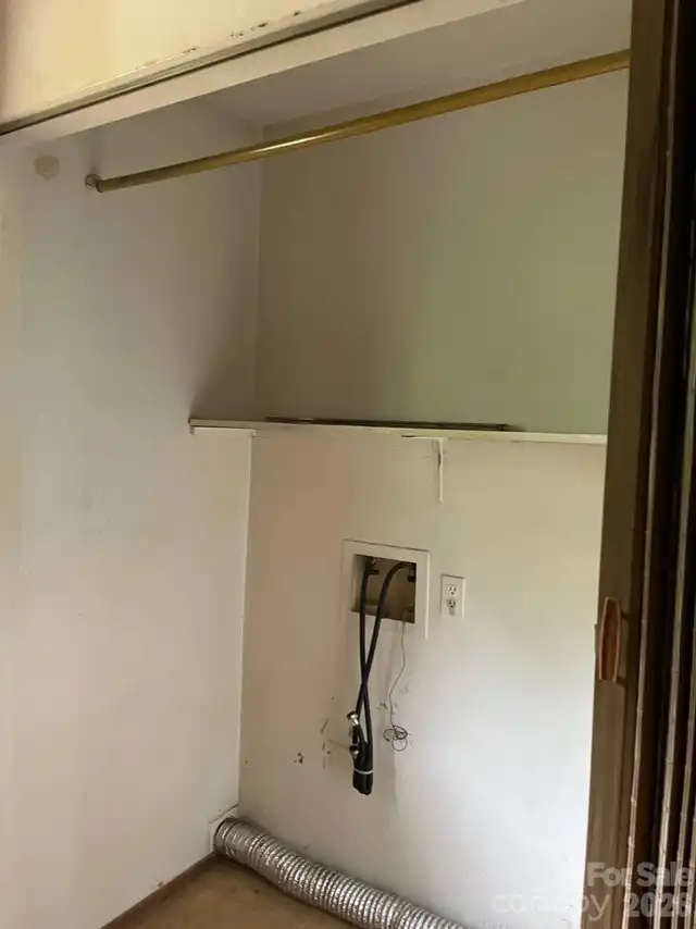 Listing Photo 21