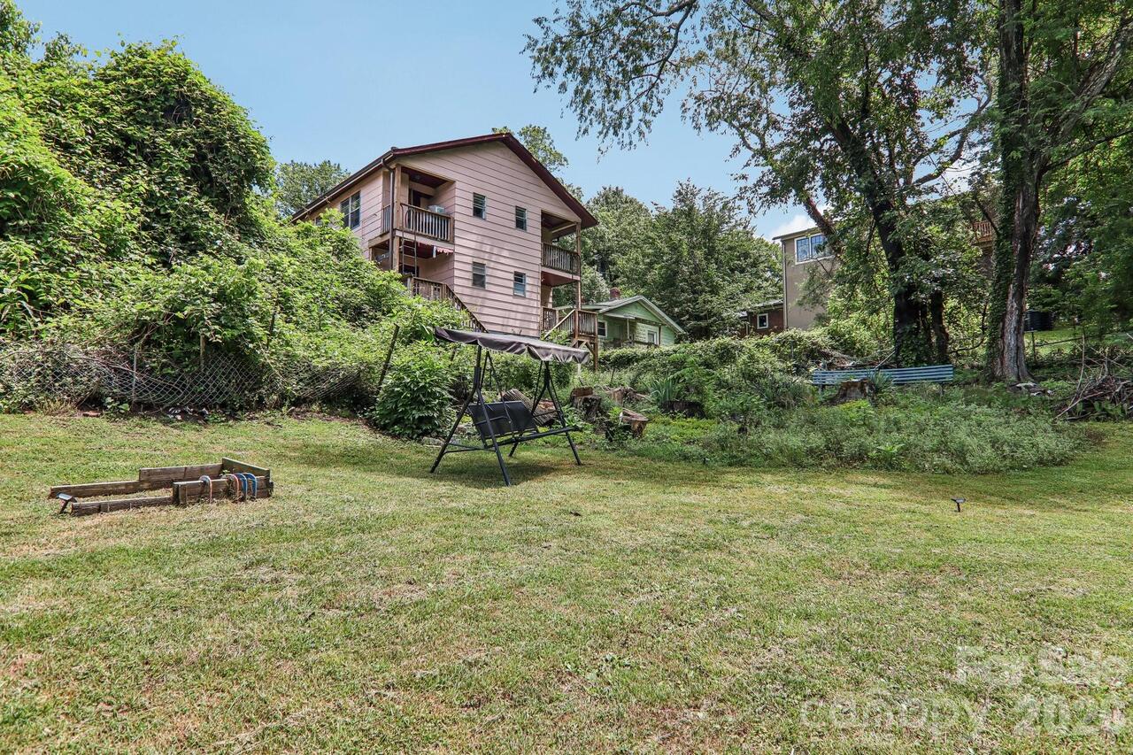 Listing Photo 34