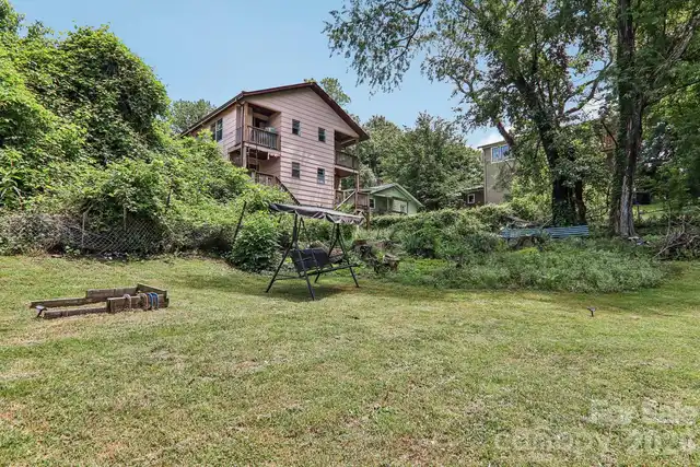 Listing Photo 35