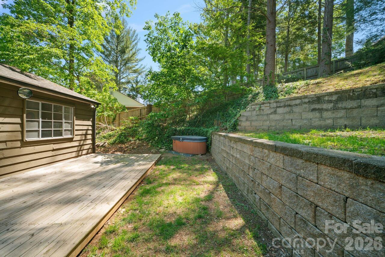 Listing Photo 20