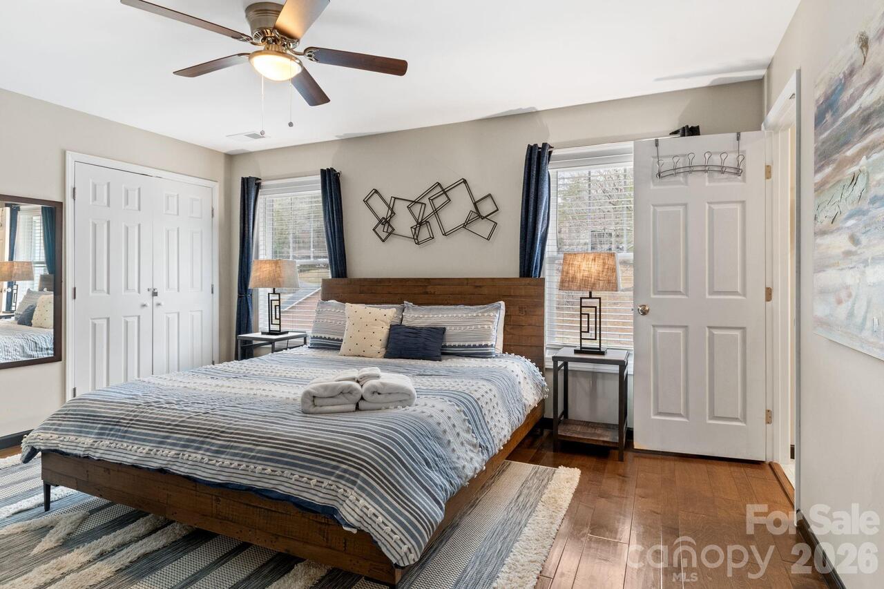 Listing Photo 17