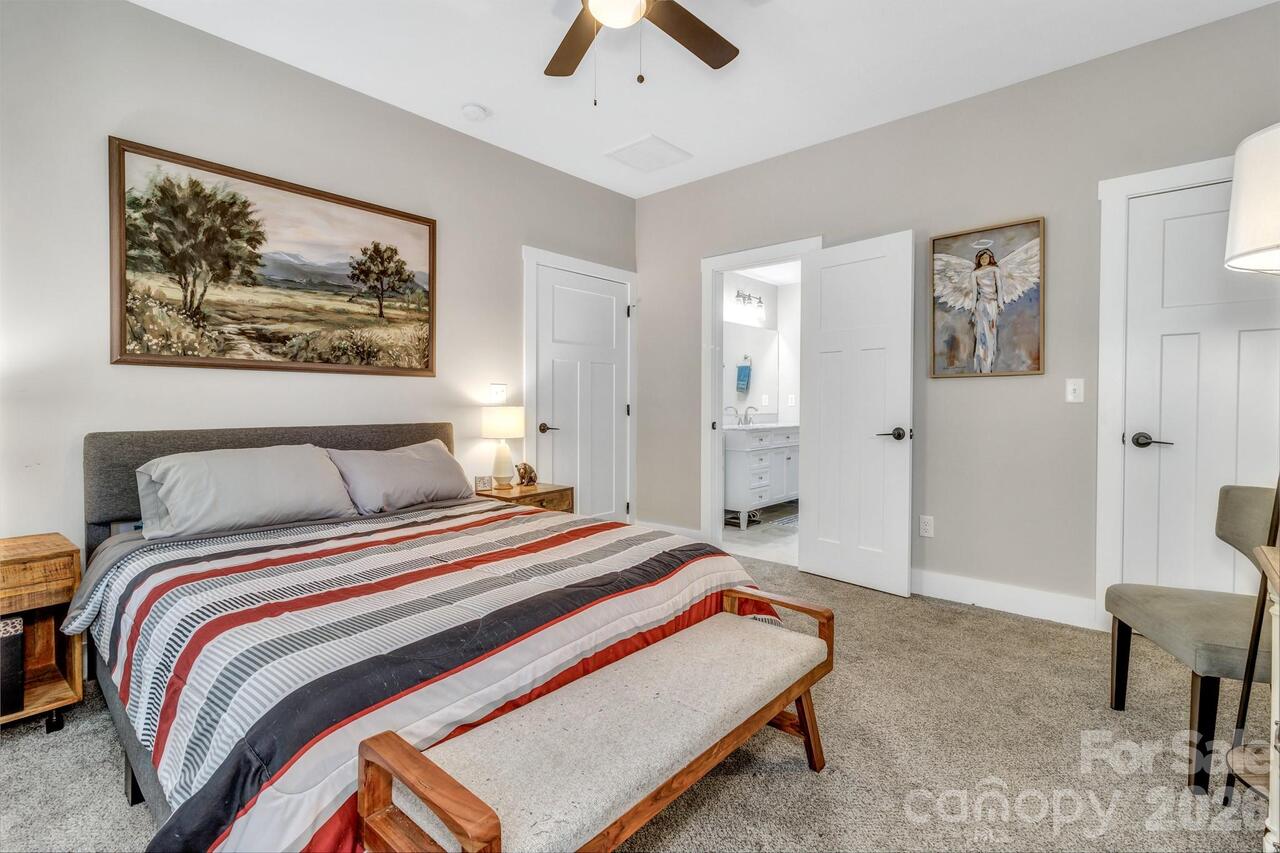 Listing Photo 16