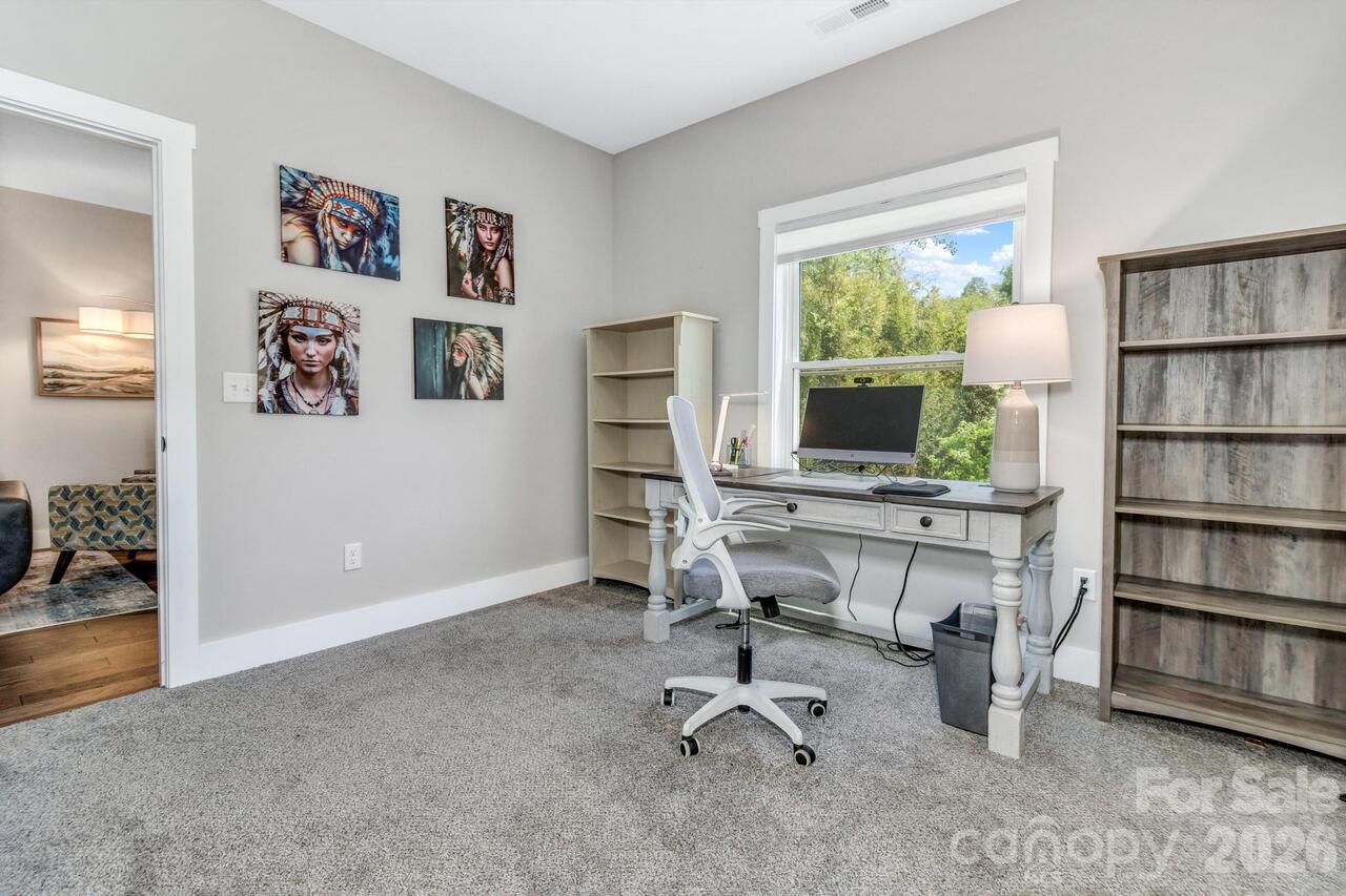Listing Photo 23