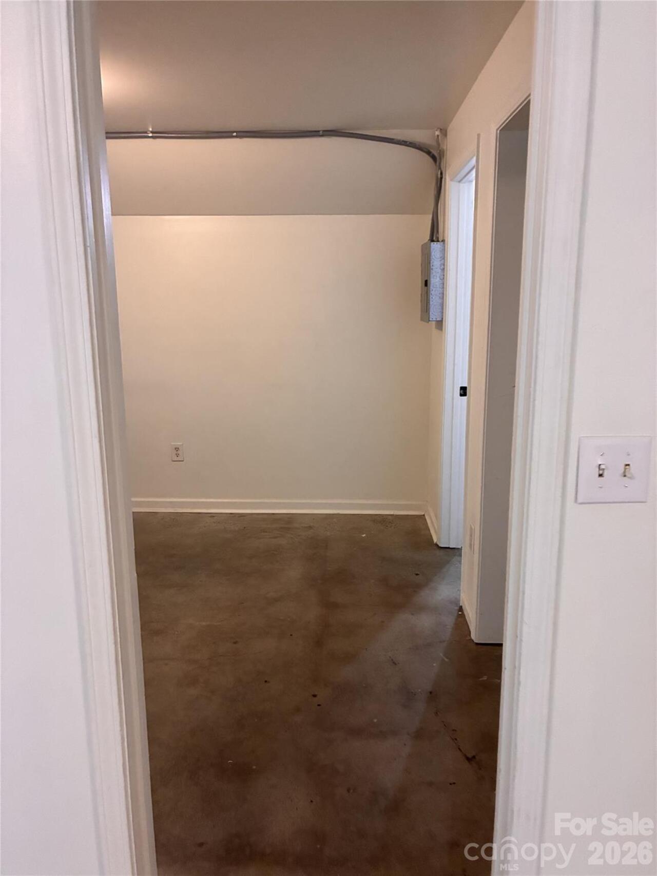 Listing Photo 37