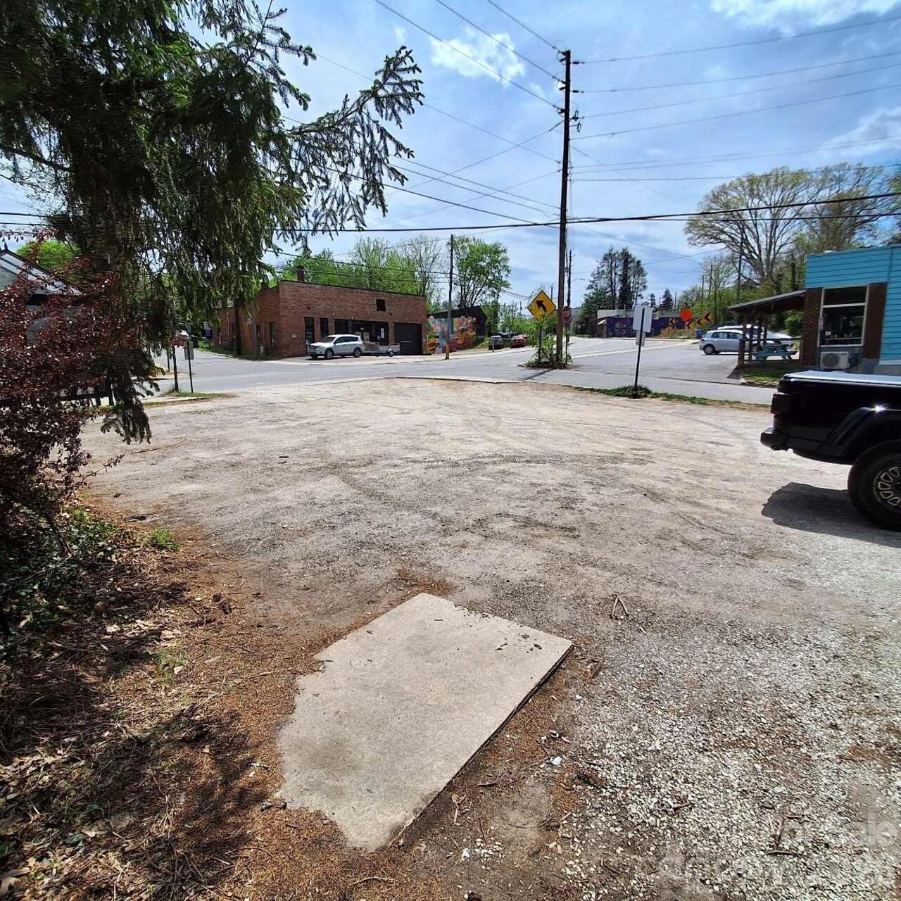 Listing Photo 6