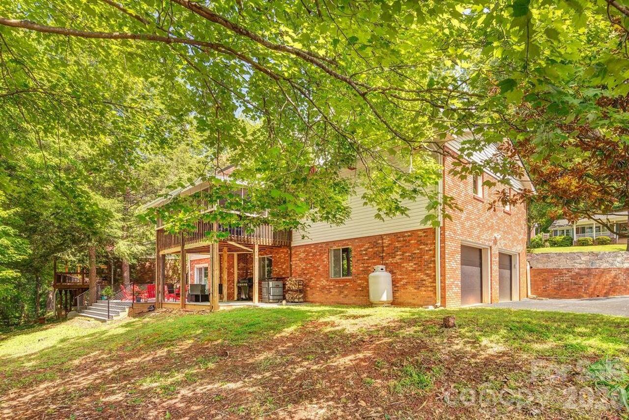 Listing Photo 35