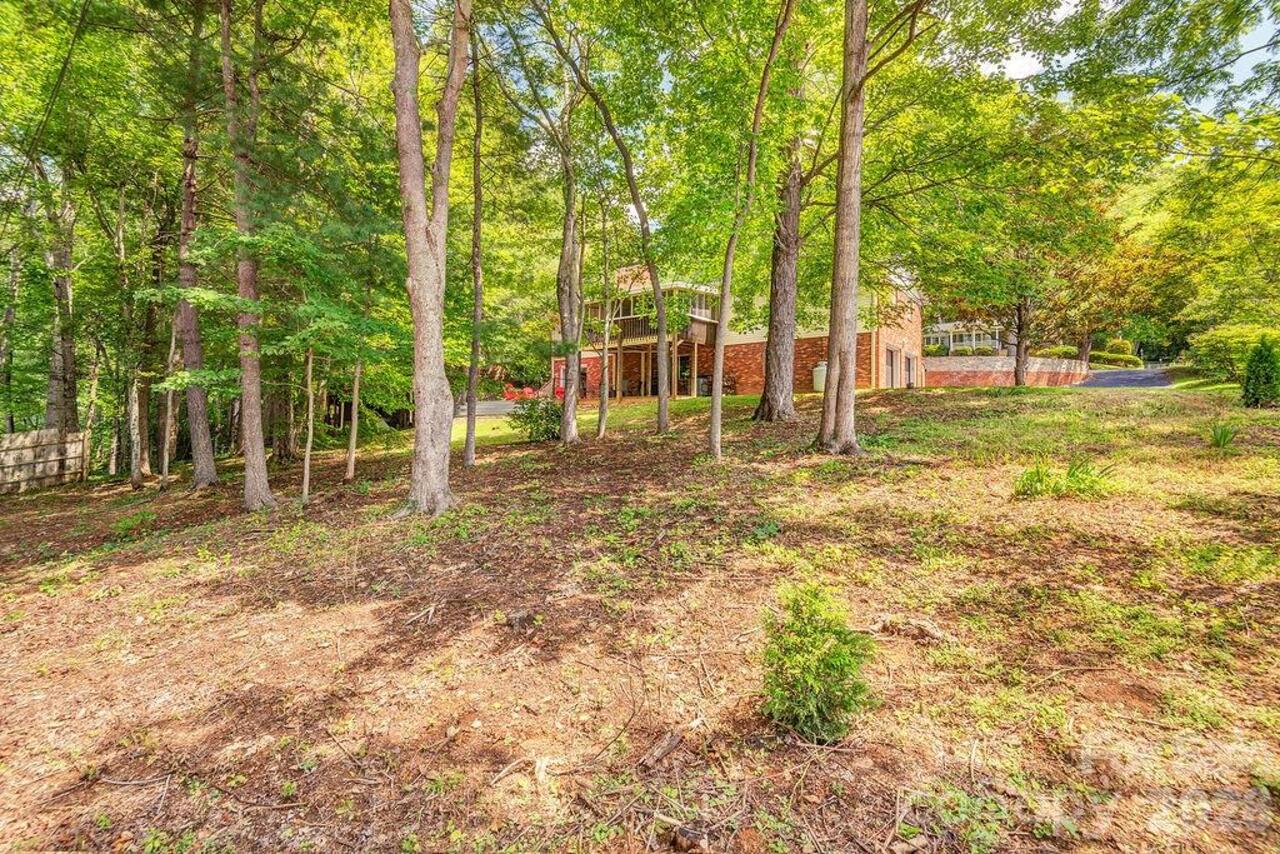 Listing Photo 42