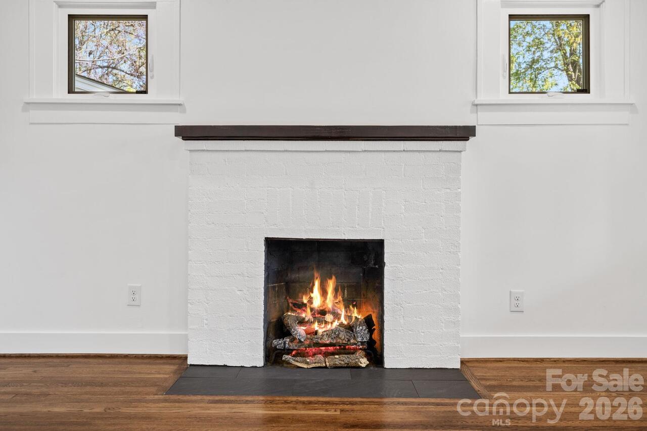 Listing Photo 8