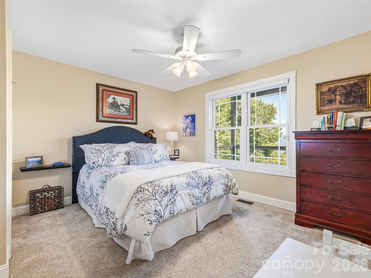 Listing Photo 34