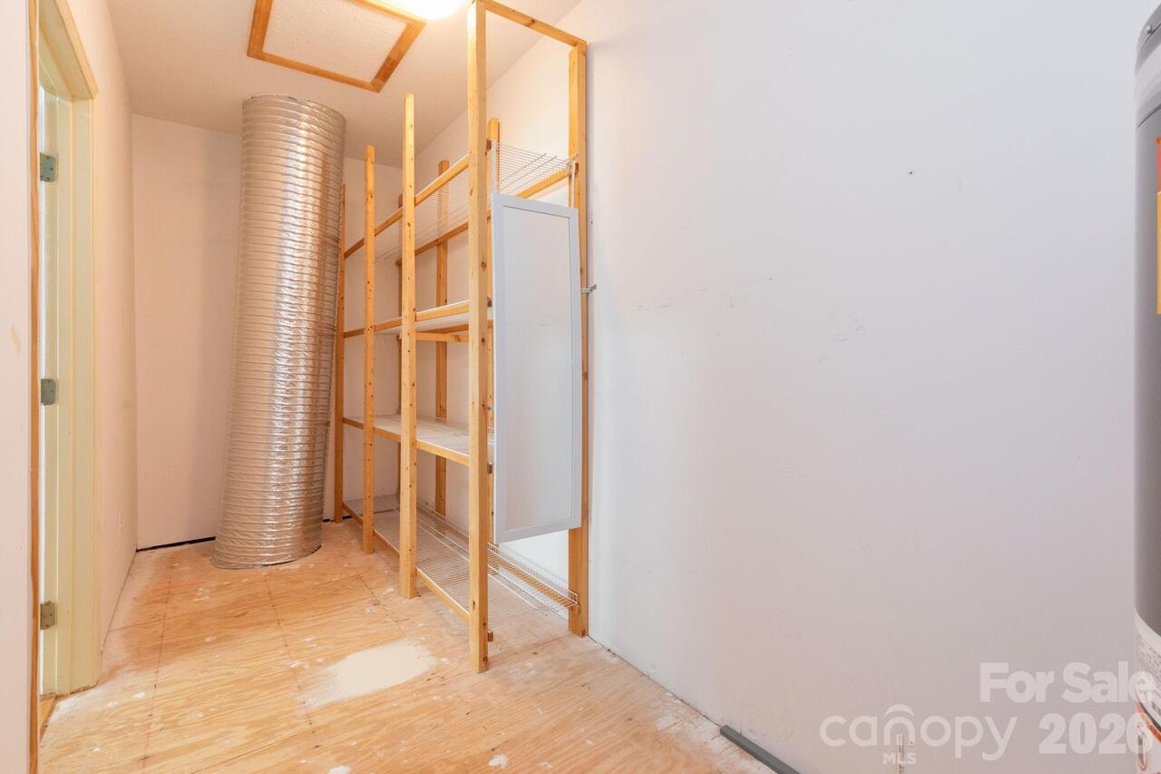 Listing Photo 23