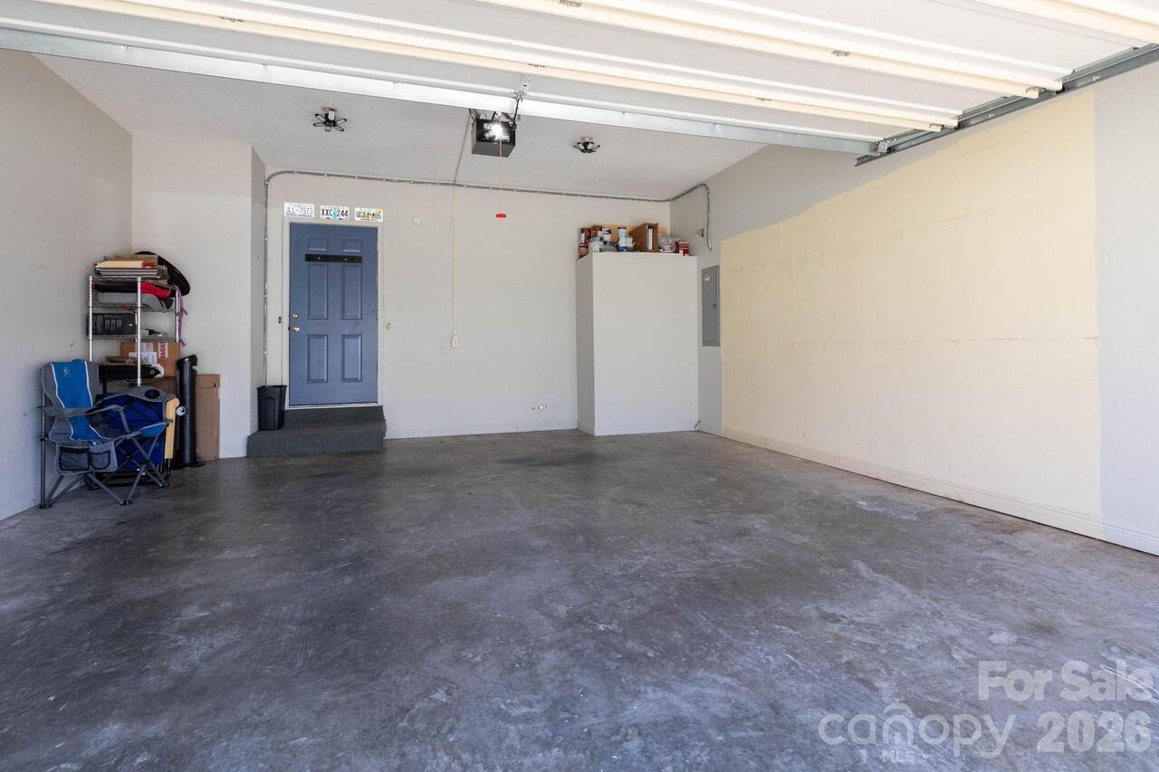Listing Photo 24
