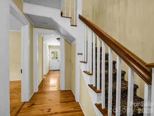 Listing Photo 19