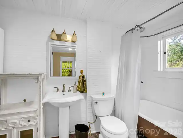 Listing Photo 26