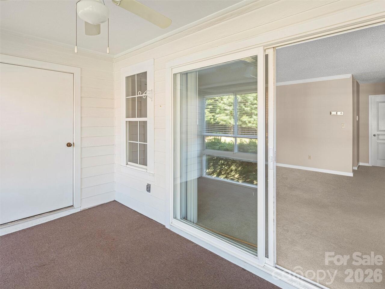 Listing Photo 8