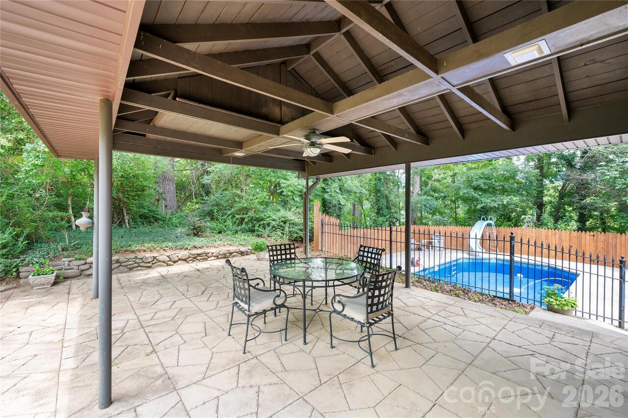 Listing Photo 29