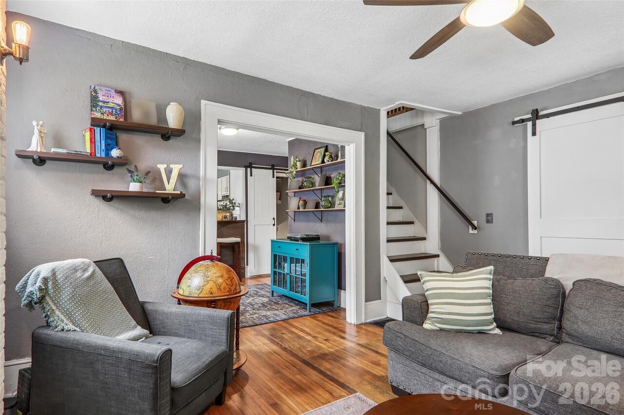 Listing Photo 8