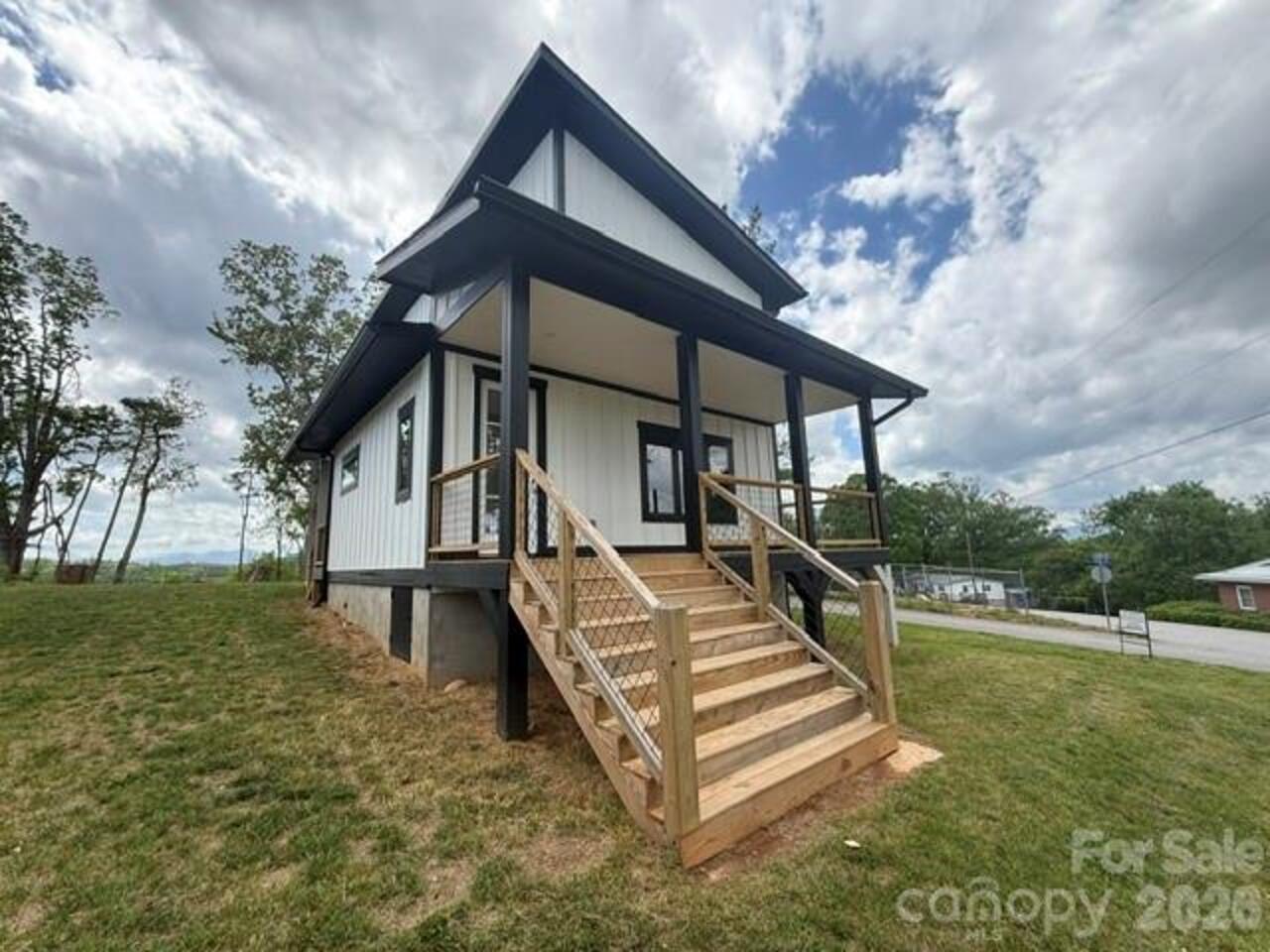 Listing Photo 4