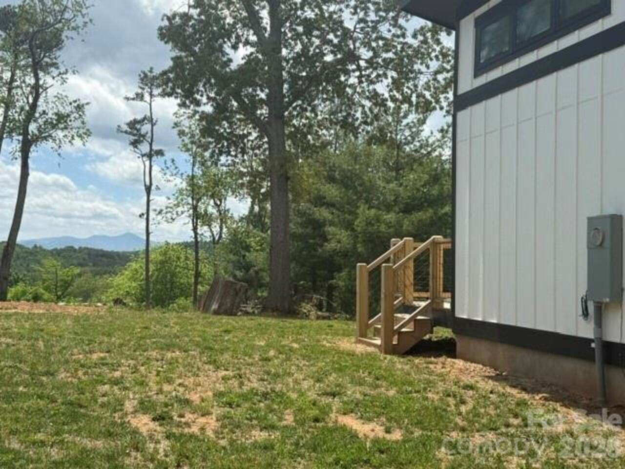 Listing Photo 13