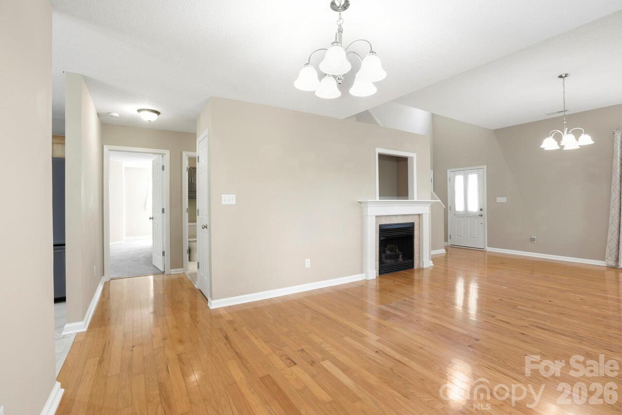 Listing Photo 15