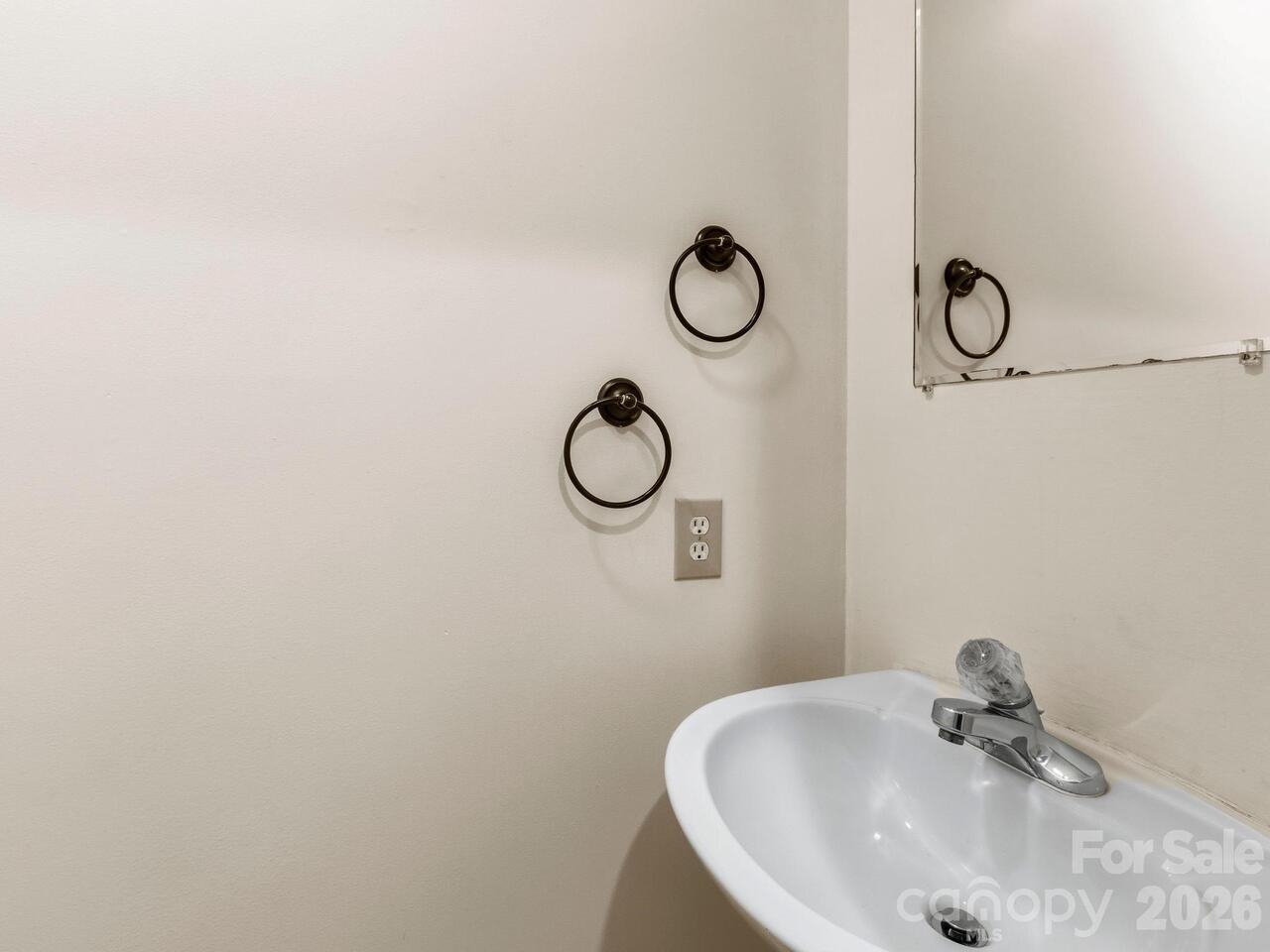 Listing Photo 25