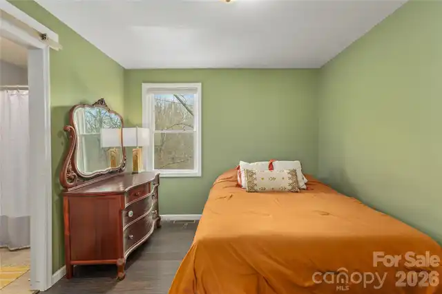 Listing Photo 21
