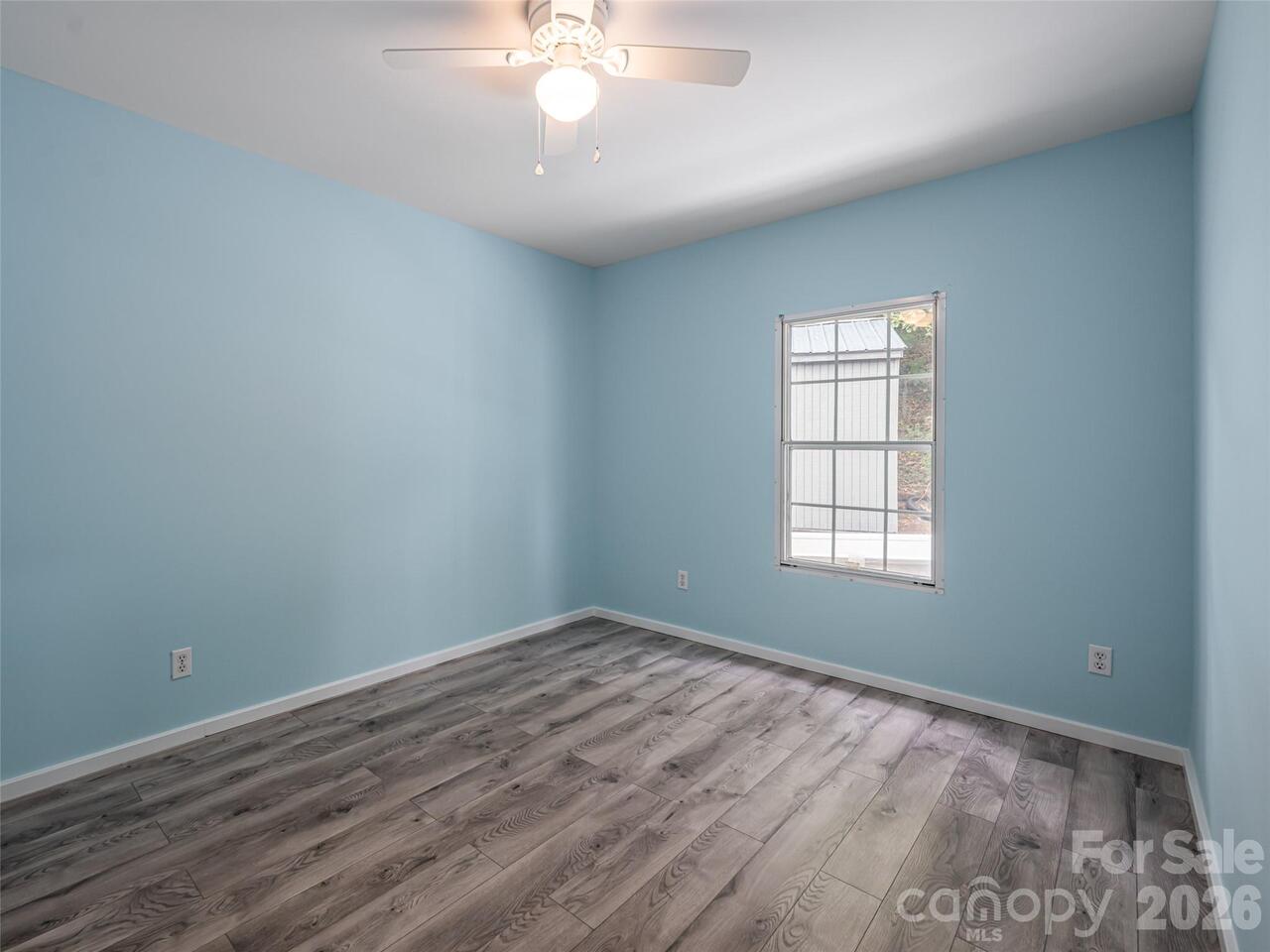 Listing Photo 21