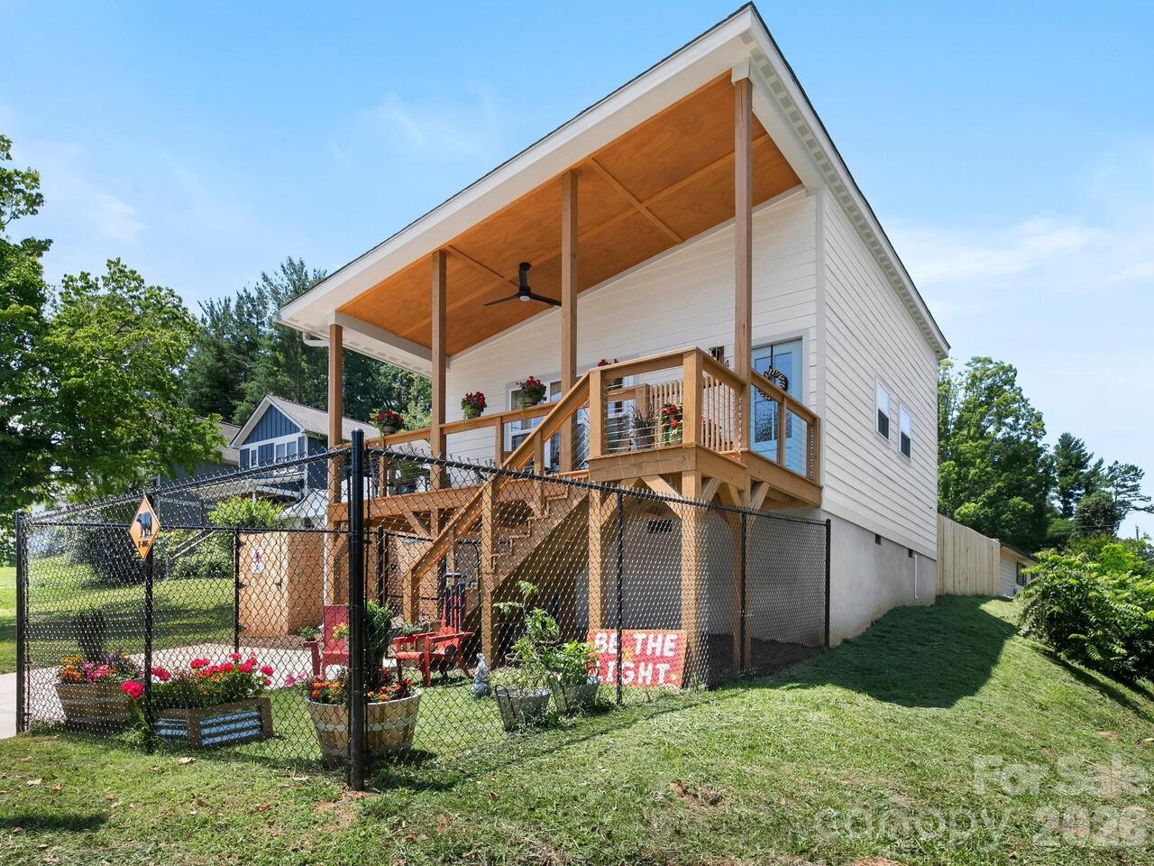 Listing Photo 23