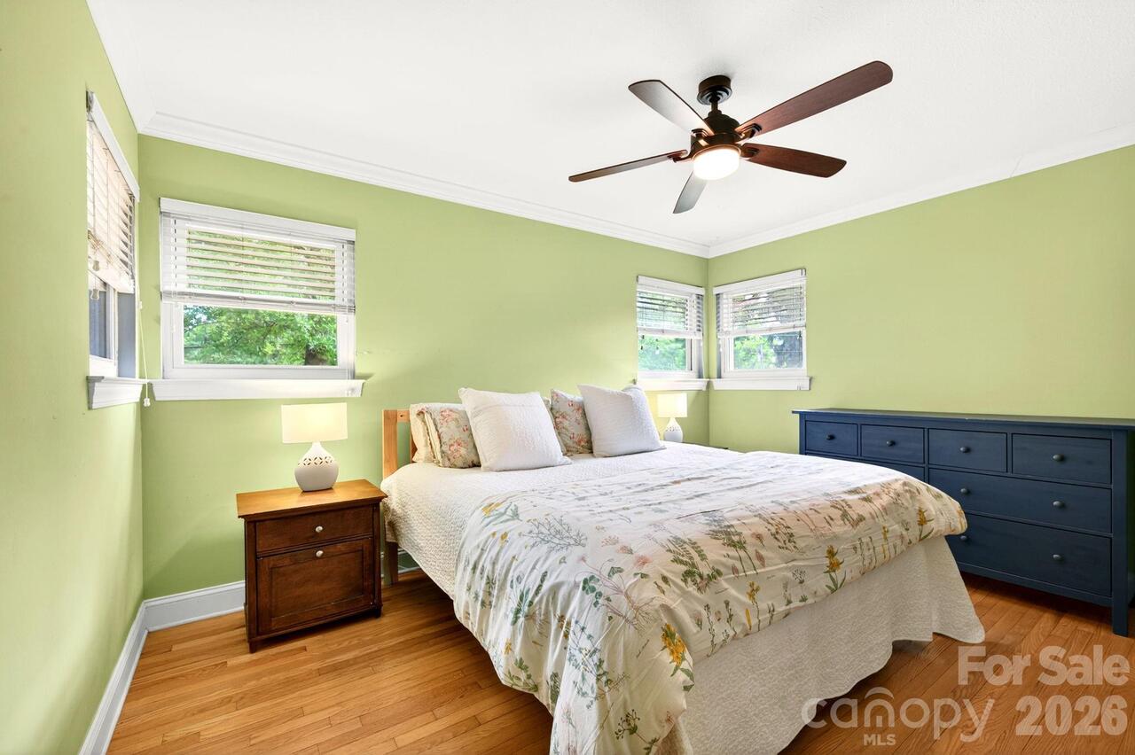 Listing Photo 21