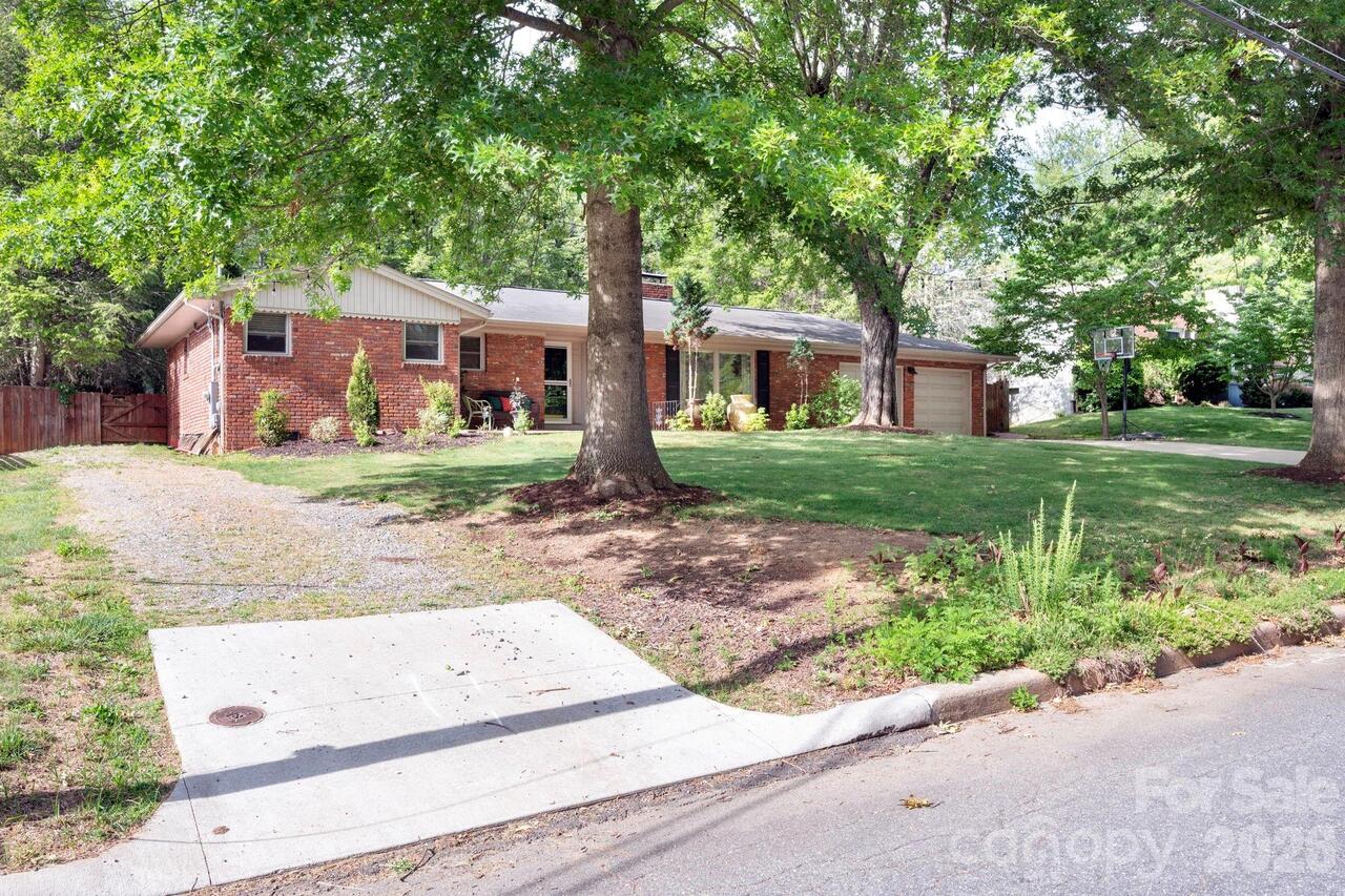 Listing Photo 33