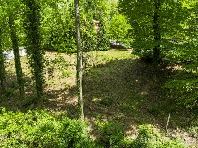 Listing Photo 14